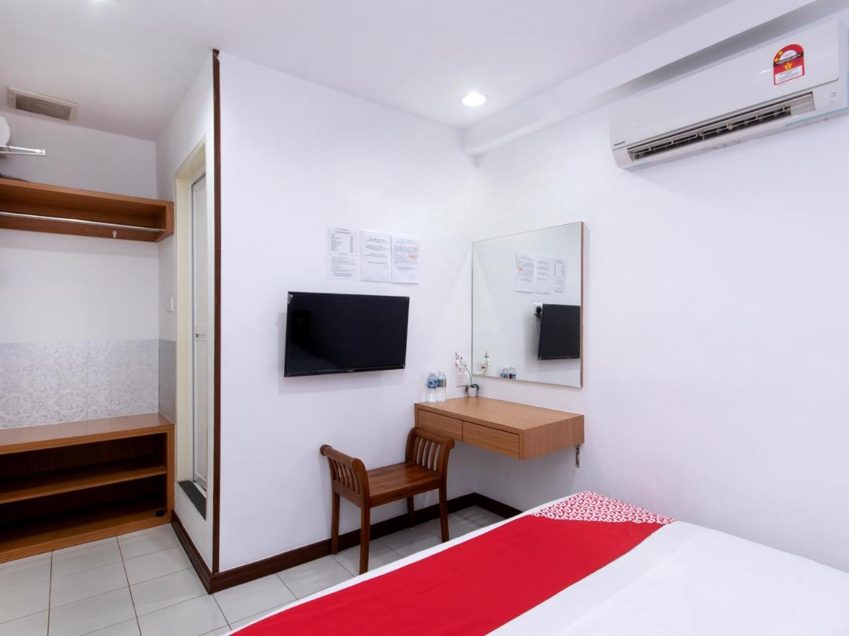 Oyo 89345 Api-Api Gh Hotel Kota Kinabalu Exterior foto